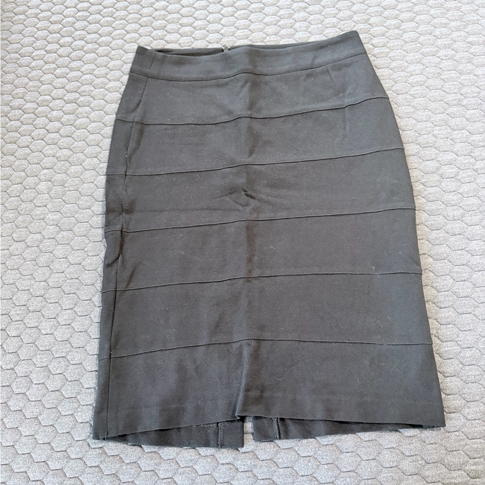 Thalian Black Pencil Skirt
